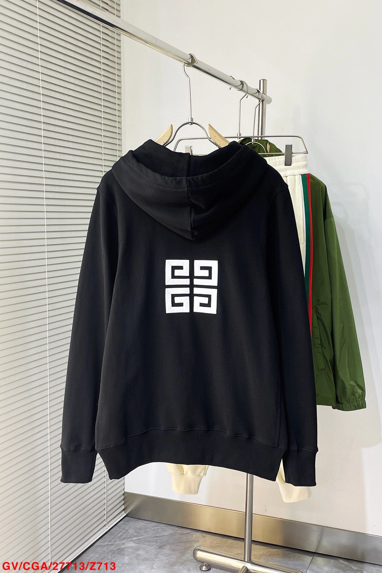 !&&&wg.luxury- 2023fw embroidery logo oversized C-F501I0813